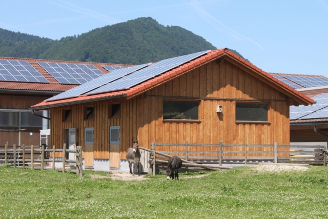 PV on farm buildings 2
