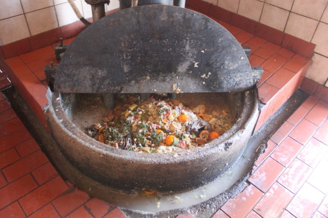 catering waste for biogas